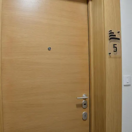 Pupin Palata Business B5 Apartment Novi Sad