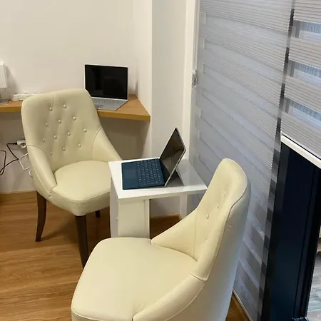 Pupin Palata Business B5 Novi Sad